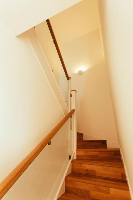 3 Bedroom Penthouse With Terrace And Skyline In Battersea Лондон Екстер'єр фото
